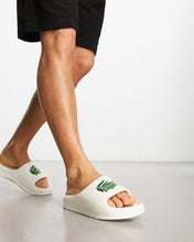 Charger l&#39;image dans la galerie, Lacoste Serve 2.0 Evo Sliders In Off White
